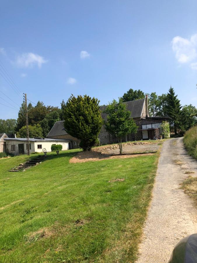 Les Gites De La Cabache Montaigu-les-Bois 外观 照片